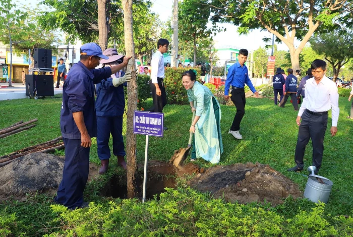 Phường Phan Rang phát động Tết trồng cây năm 2026