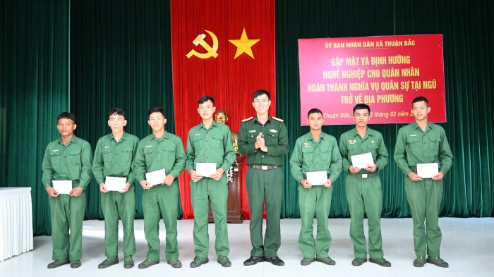 Xã Thuận Bắc gặp mặt, định hướng nghề nghiệp cho quân nhân xuất ngũ