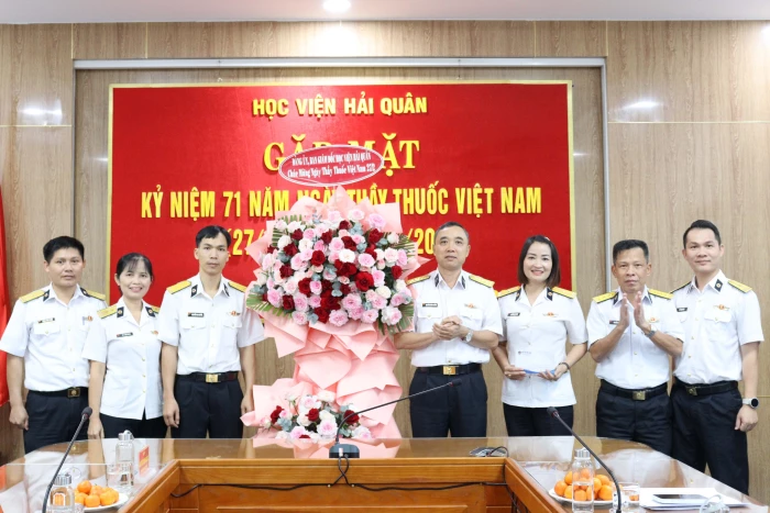 Học viện Hải quân gặp mặt kỷ niệm 71 năm Ngày Thầy thuốc Việt Nam