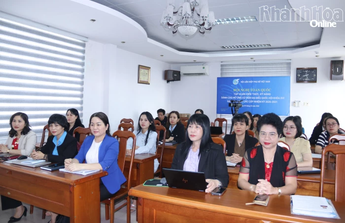 Tập huấn kiến thức, kỹ năng cho nữ ứng cử viên đại biểu Quốc hội và đại biểu HĐND các cấp