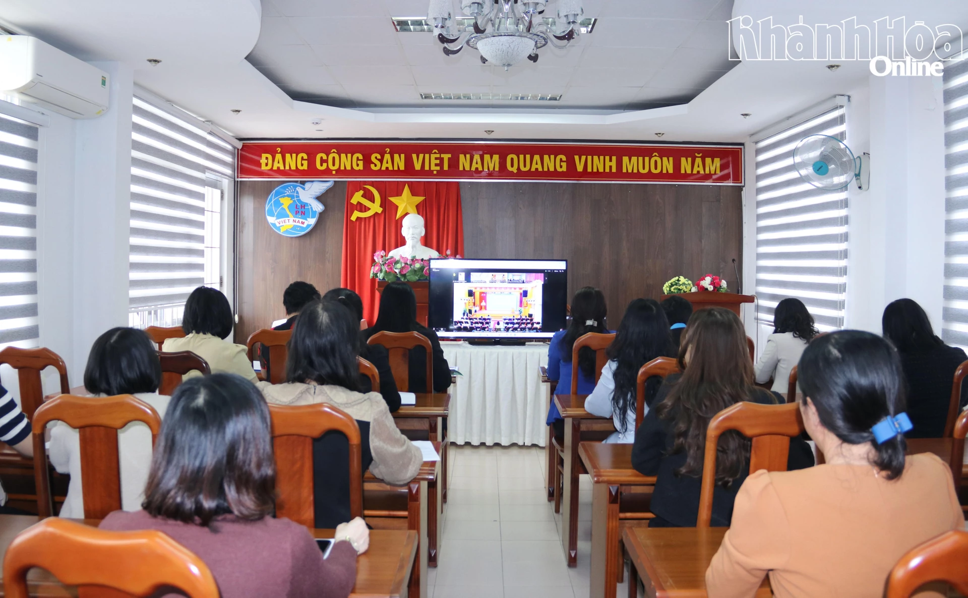 Quang cảnh lớp tập huấn tại điểm cầu Hội Liên hiệp Phụ nữ tỉnh.