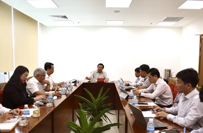 Đôn đốc tiến độ triển khai các dự án điện hạt nhân