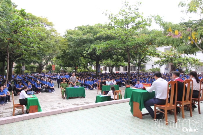 Tiếp tục phổ biến, giáo dục pháp luật, xây dựng cấp xã đạt chuẩn tiếp cận pháp luật