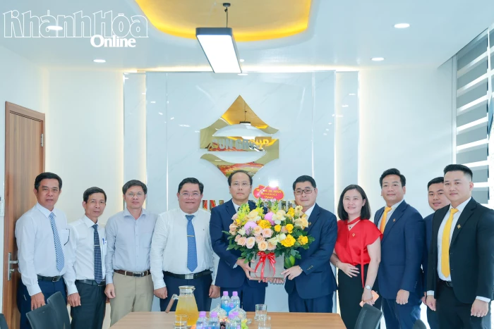 Phó Bí thư Tỉnh ủy Nguyễn Khắc Hà thăm, động viên các doanh nghiệp nhân dịp đầu xuân Bính Ngọ 2026