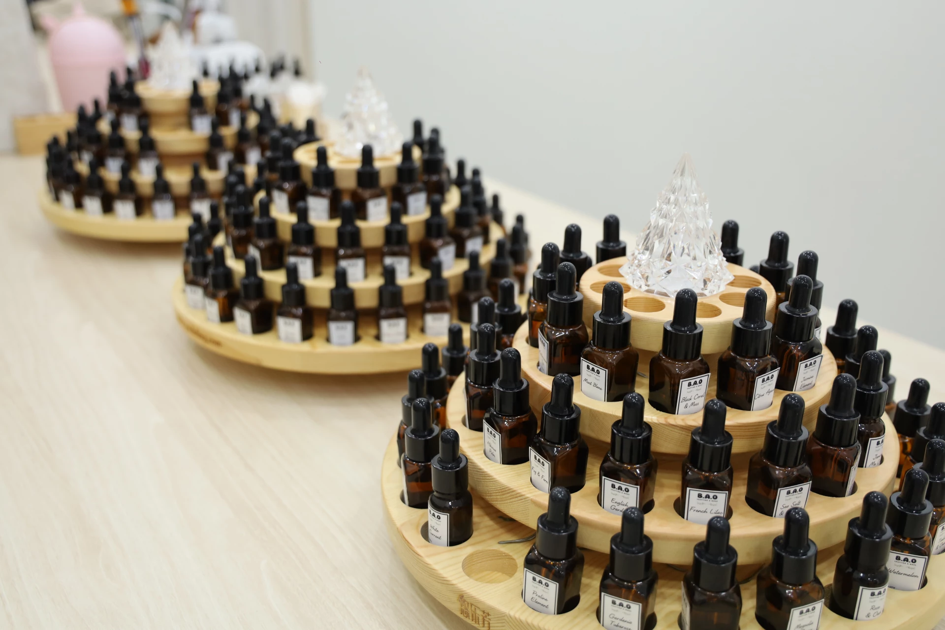 Có hàng trăm loại tinh dầu để lựa chọn.