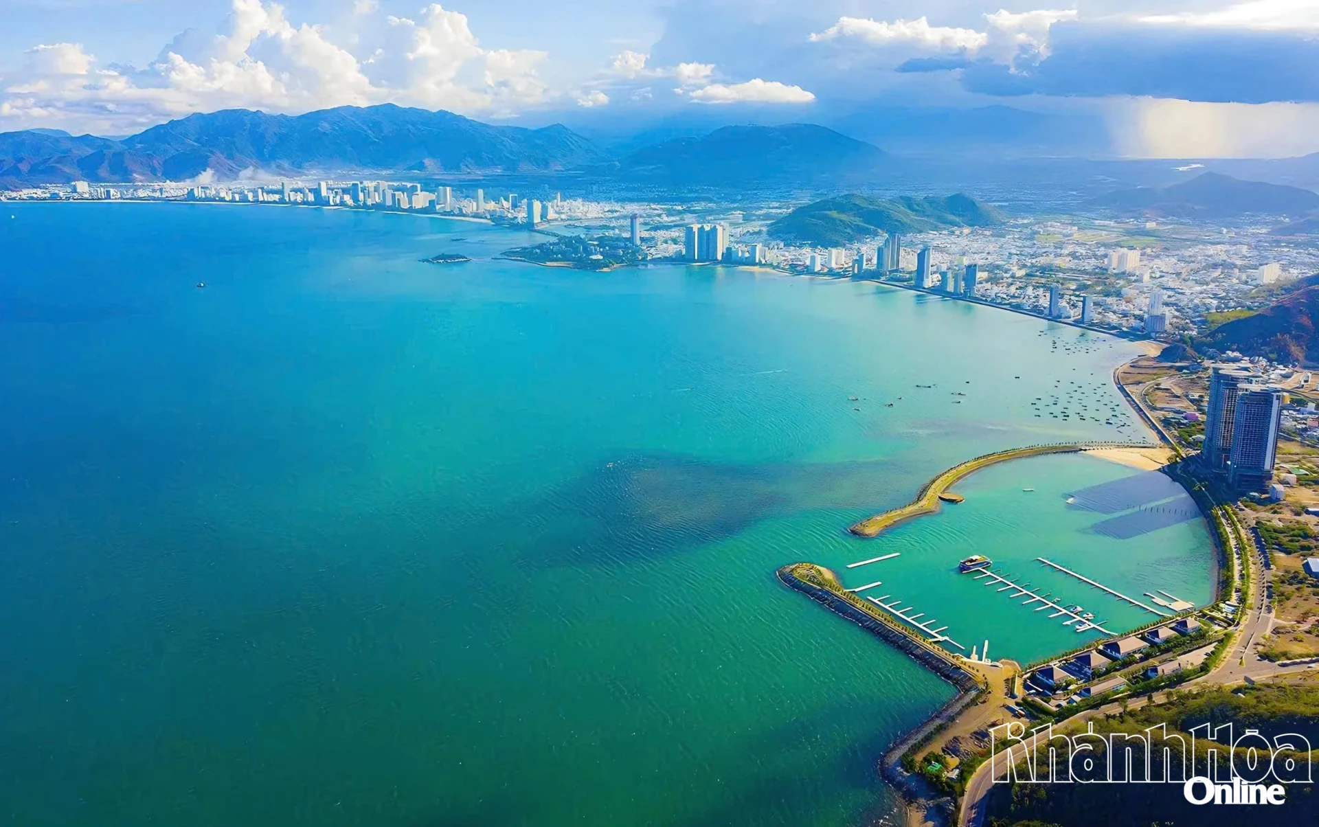 Aspiration towards centrally-governed city