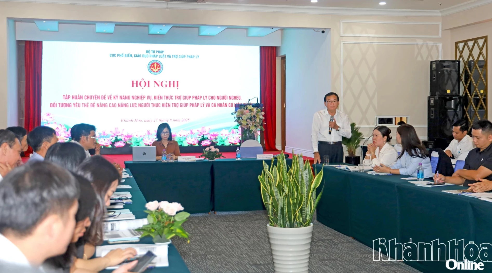 Hội nghị tập huấn chuyên đề về kỹ năng, kiến thức trợ giúp pháp lý cho người nghèo, đối tượng yếu thế tổ chức tại Khánh Hòa năm 2025.