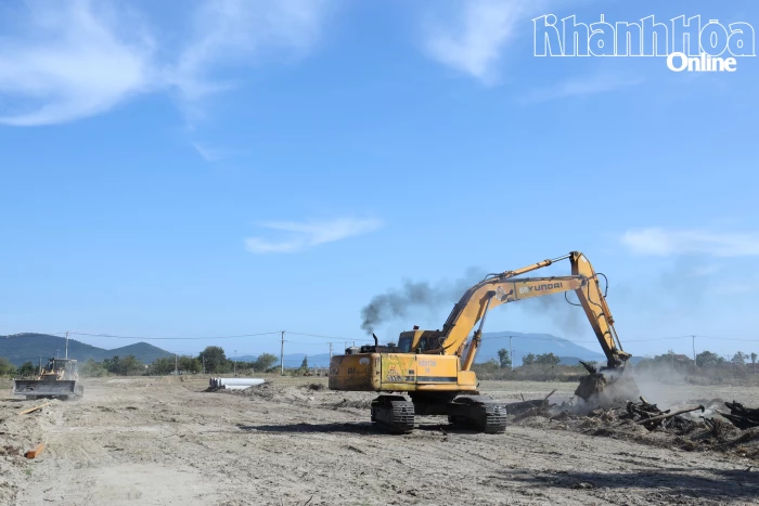 Dự án Khu tái định cư Vạn Thắng - giai đoạn 1: Tăng ca từ những ngày đầu năm mới