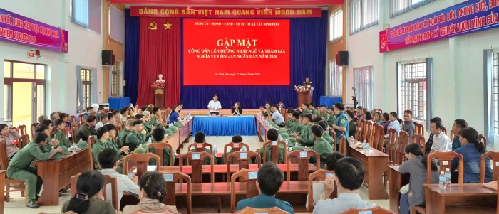 Xã Tây Ninh Hòa gặp mặt, động viên thanh niên lên đường nhập ngũ năm 2026