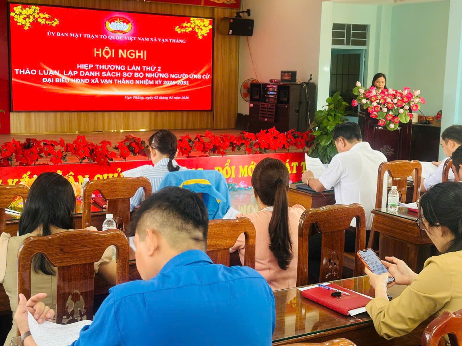 Quang cảnh hội nghị.