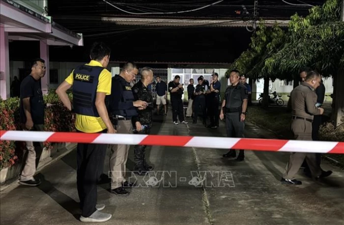 Nổ súng tại trường học ở Thái Lan: Hiệu trưởng không qua khỏi