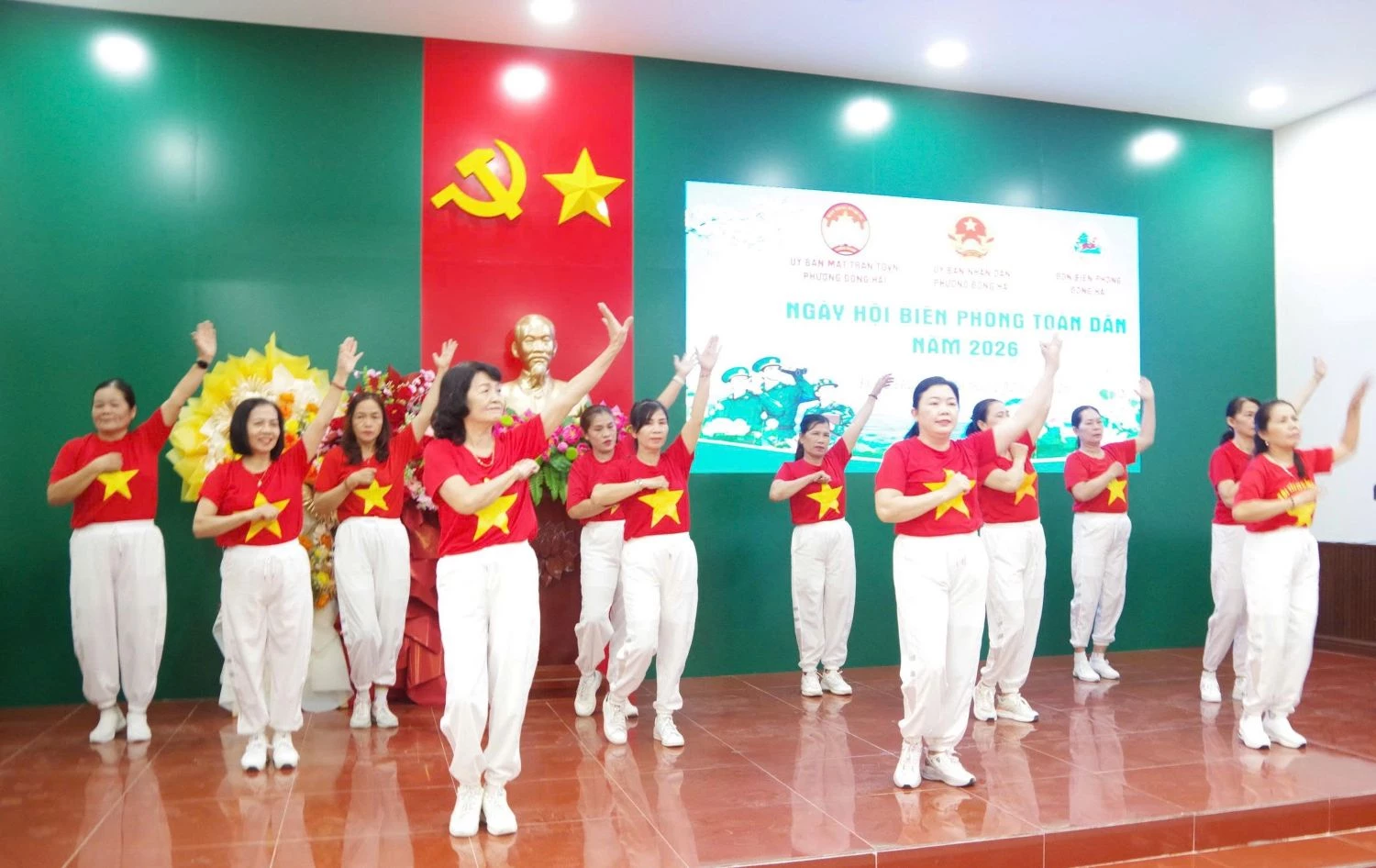 Tiết mục văn nghệ tham gia ngày hội.