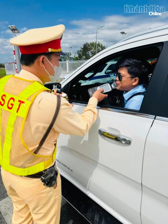 Traffic order and safety during Tet holiday ensured