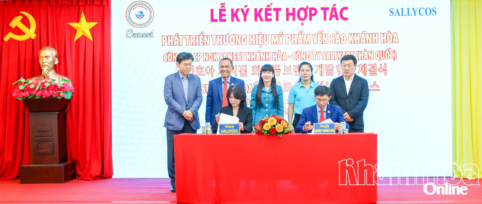 Công ty Yến sào Khánh Hòa ký kết hợp tác với doanh nghiệp Hàn Quốc để sản xuất mỹ phẩm.