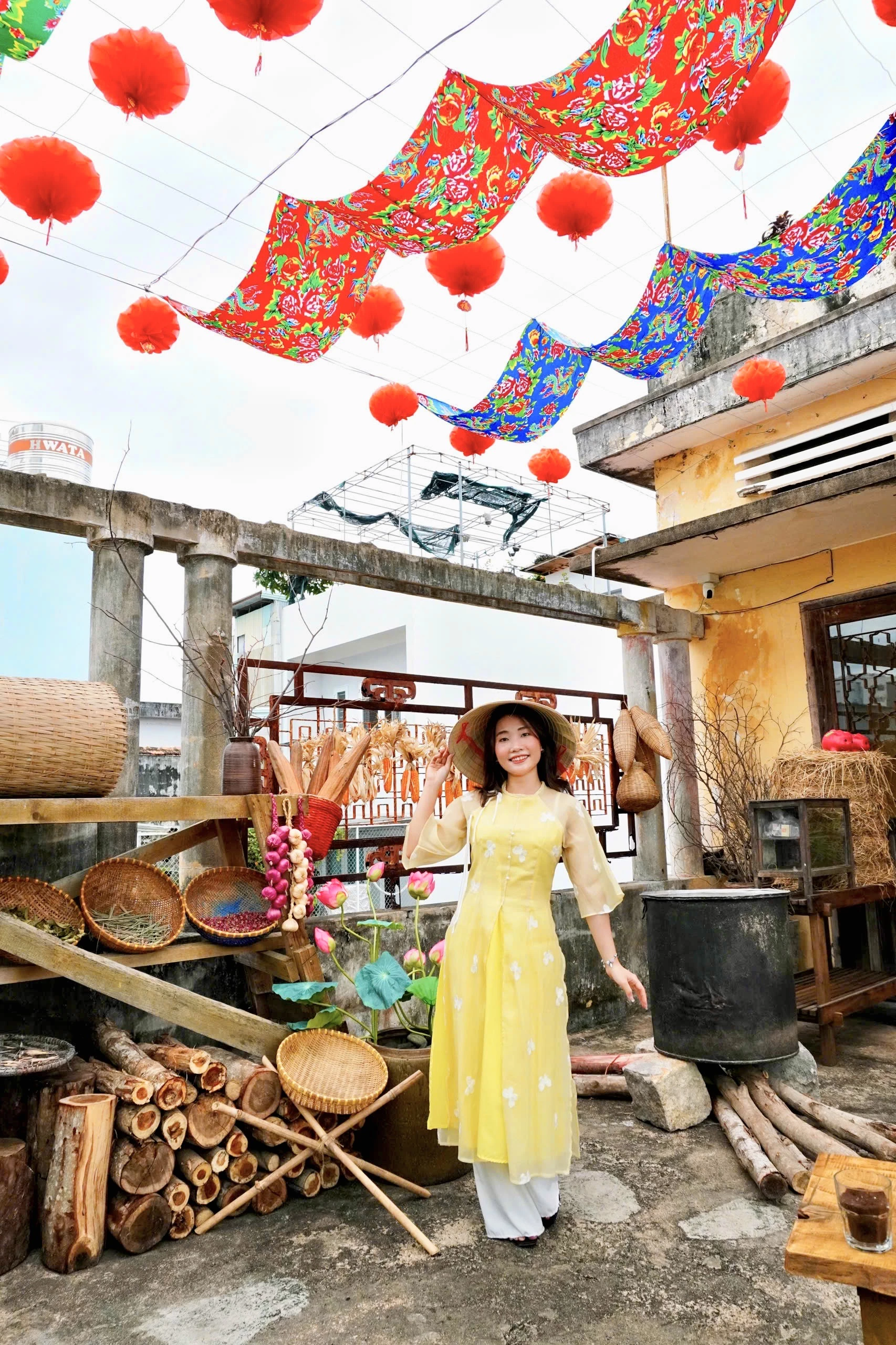 Không gian Tết xưa luôn là sự lựa chọn của nhiều bạn trẻ trong dịp Tết Bính Ngọ năm nay. 