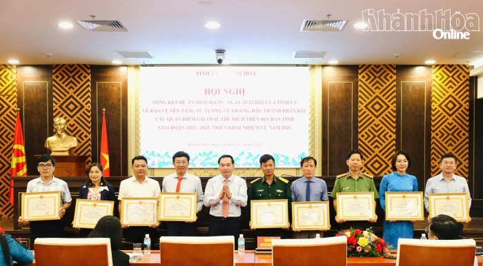 Hội nghị đánh giá kết quả thực hiện Đề án số 02 của Tỉnh ủy về bảo vệ nền tảng tư tưởng của Đảng, đấu tranh phản bác các quan điểm sai trái, thù địch giai đoạn 2021 - 2025