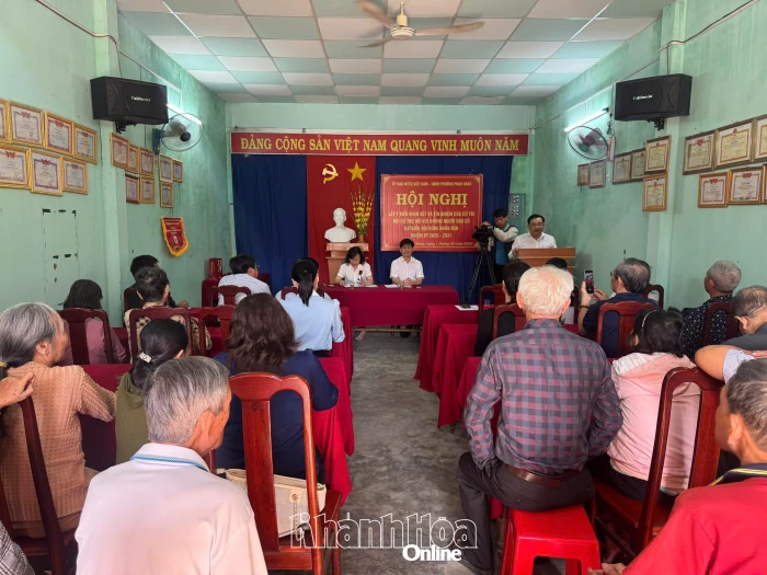 Phường Phan Rang lấy ý kiến cử tri nơi cư trú đối với người ứng cử đại biểu Quốc hội khóa XVI và HĐND các cấp