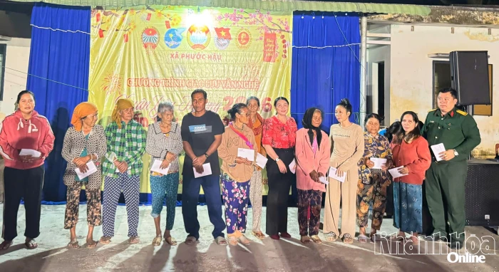 Xã Phước Hậu tổ chức chương trình “Xuân yêu thương - Ấm tình đại đoàn kết”