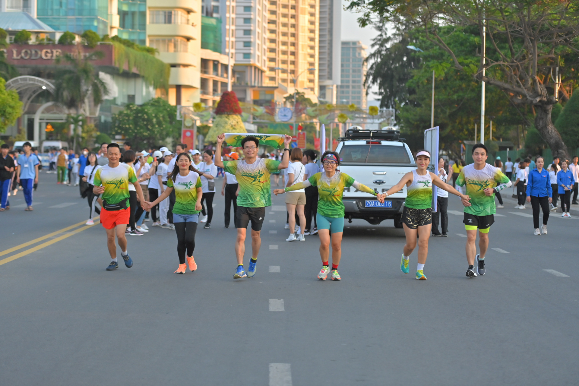 Nha Trang Runner Club members
