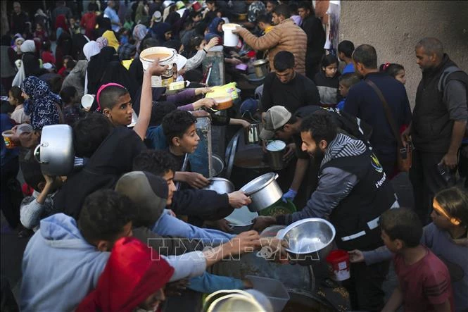 EU kêu gọi Israel mở thêm cửa khẩu để tăng hàng viện trợ vào Gaza