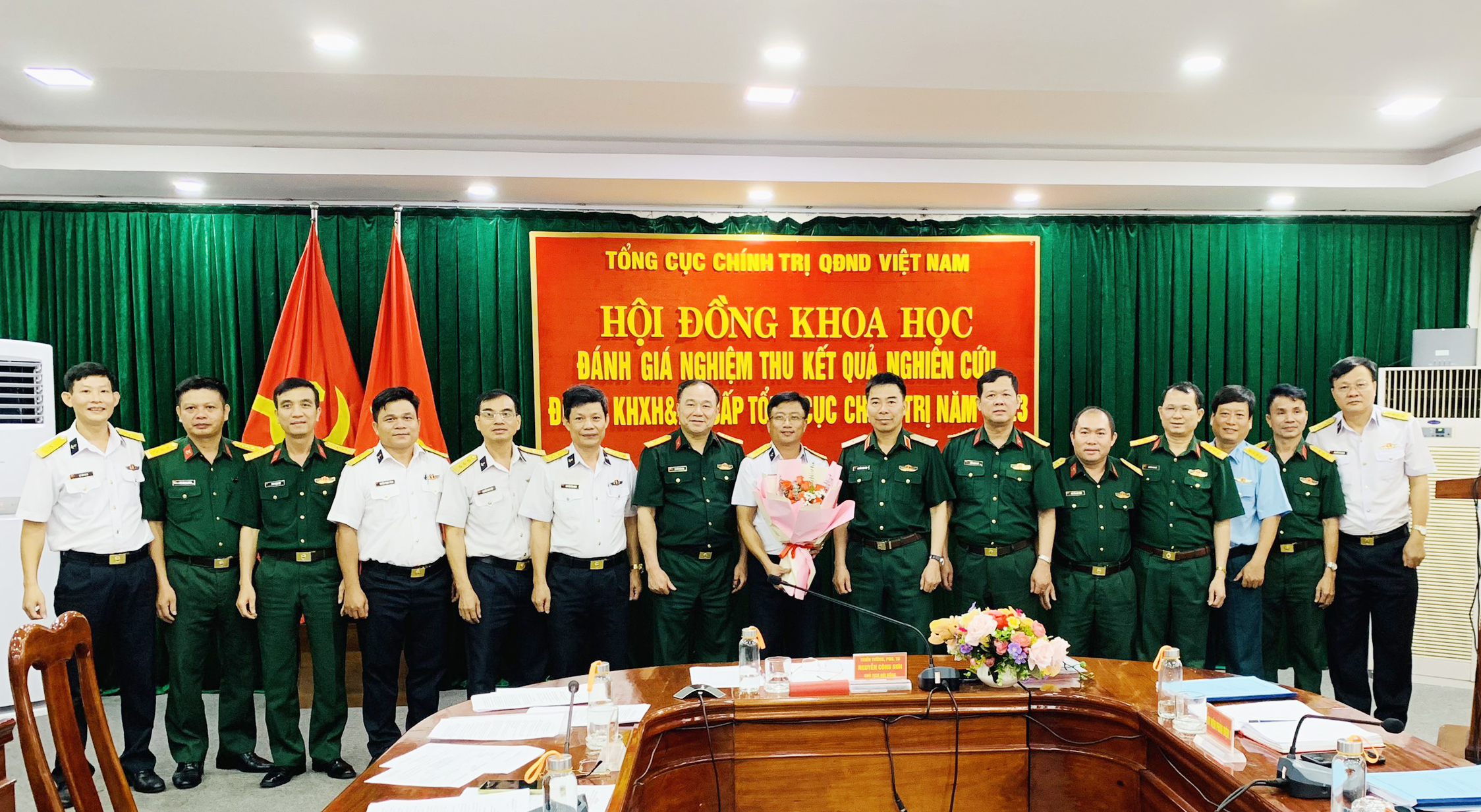 Hội đồng Khoa học Tổng cục Chính trị: : Nghiệm thu 2 đề tài khoa học xã hội và nhân văn đạt xuất sắc 