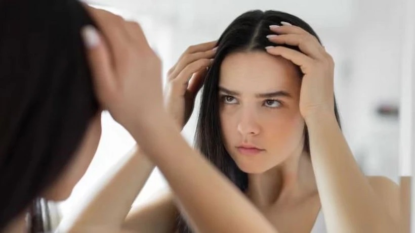 Những loại thực phẩm nào giúp người trẻ ngăn ngừa bệnh tóc bạc sớm?