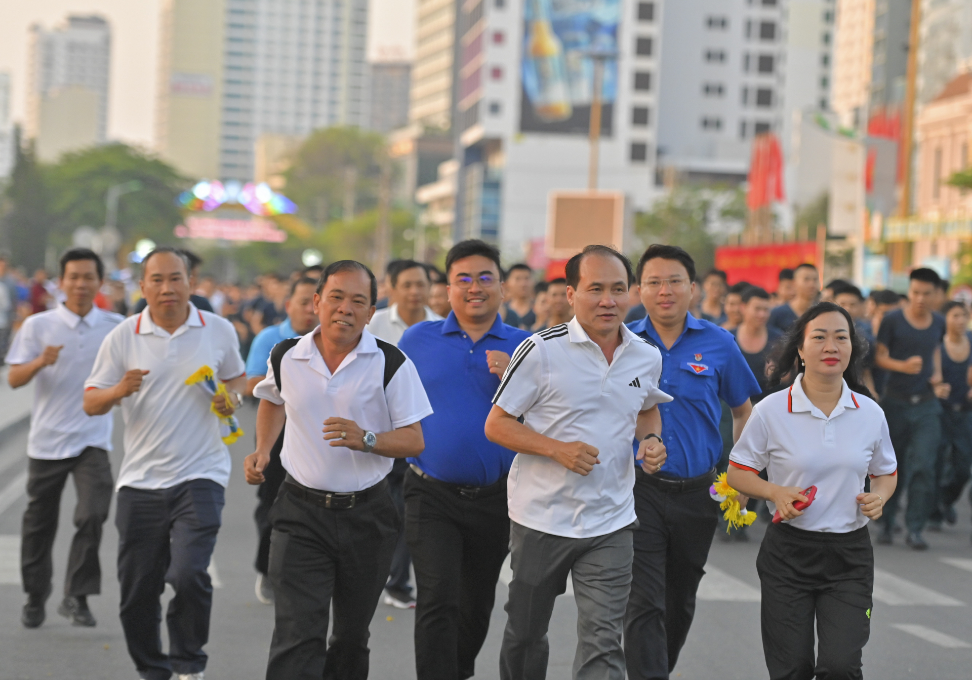 The representatives running

