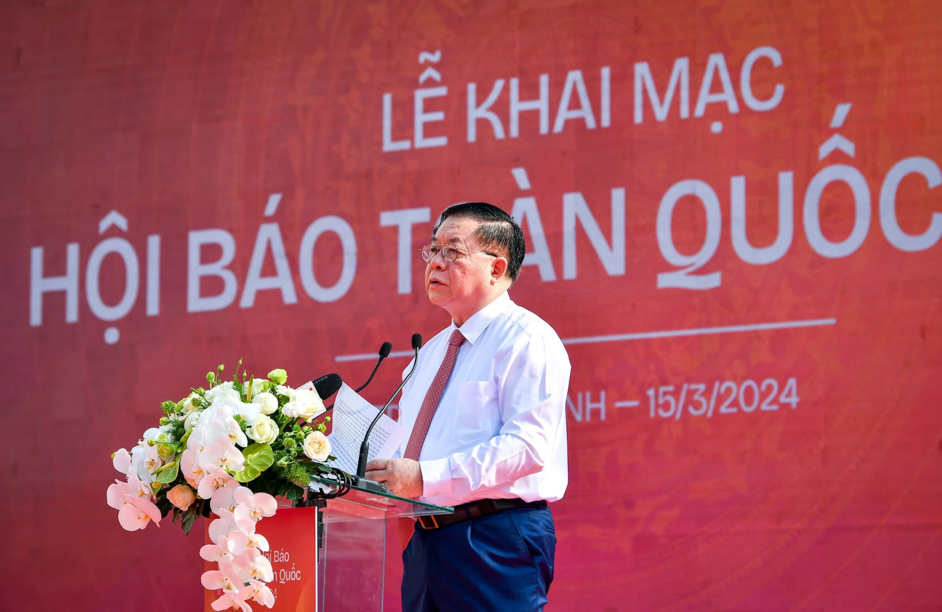 Đồng chí Nguyễn Trọng Nghĩa, Bí thư Trung ương Đảng, Trưởng Ban Tuyên giáo Trung ương phát biểu tại Lễ khai mạc Hội Báo toàn quốc 2024.