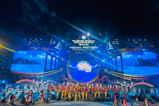 Podcast: Bản tin ngày 12-3