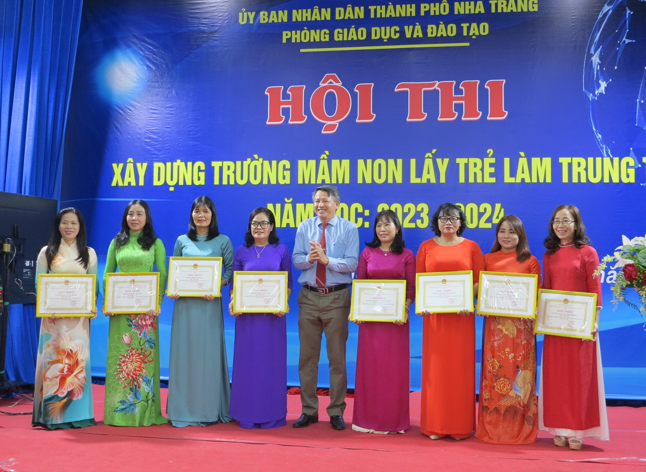 Hội thi xây dựng trường mầm non lấy trẻ làm trung tâm TP. Nha Trang: 32 trường xếp loại tốt