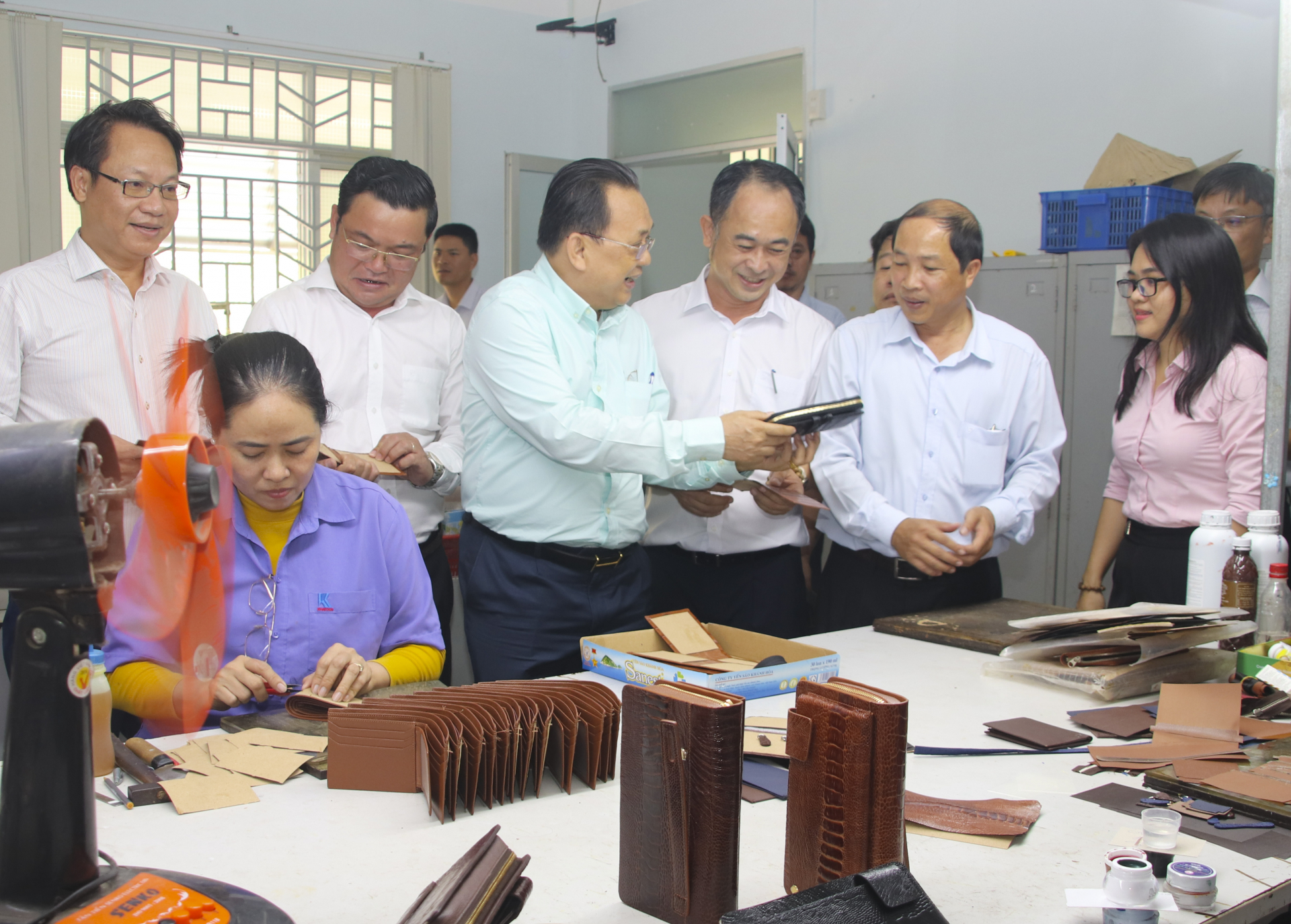 Mr. Le Huu Hoang checks Khatoco Ostrich and Crocodile Leather Factory.