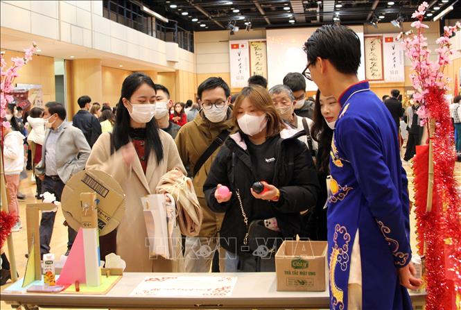 Nhật Bản nới quy định thị thực, cho phép nhiều sinh viên nước ngoài ở lại làm việc