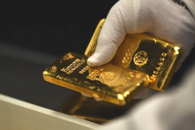Vàng trụ vững trên đỉnh 82 triệu đồng/lượng