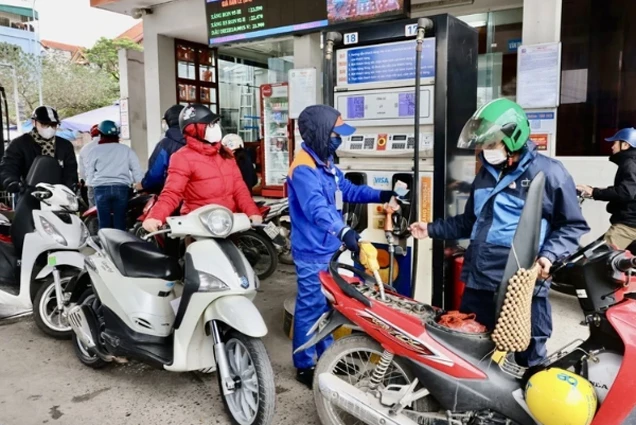 VPI dự báo giá xăng tăng trên 2% trong kỳ điều hành ngày 21/3