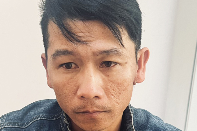 Khởi tố đối tượng làm sổ đỏ giả để lừa bán cho khách hàng