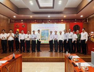 Thường trực Tỉnh ủy Khánh Hòa tiếp Đoàn công tác Tỉnh ủy Đồng Nai