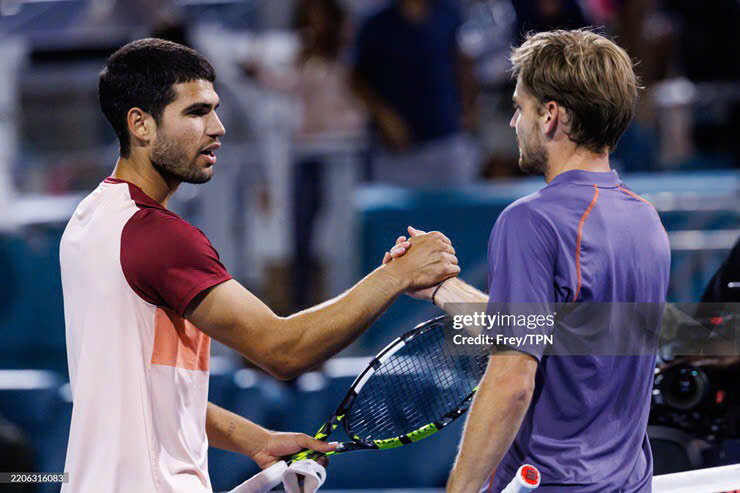 Miami Open: Hai ứng cử viên hàng đầu bị loại sốc