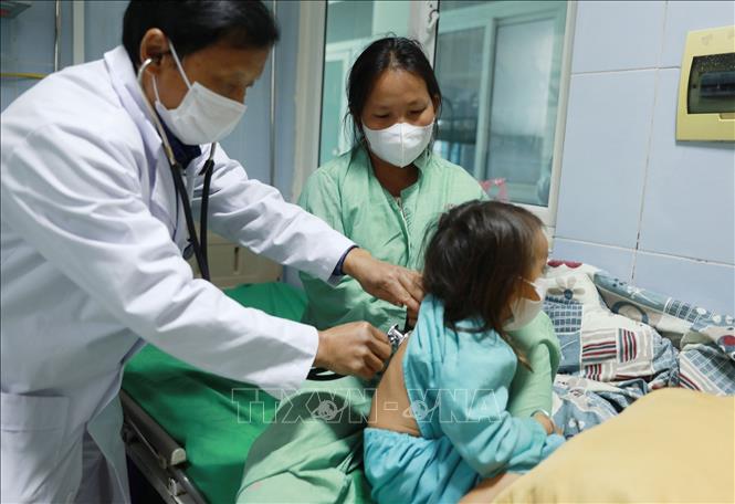 Bác sĩ hướng dẫn cách nhận biết trẻ mắc sởi