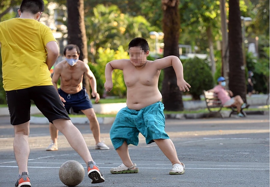 Các bài tập vận động tại nhà cho trẻ thừa cân