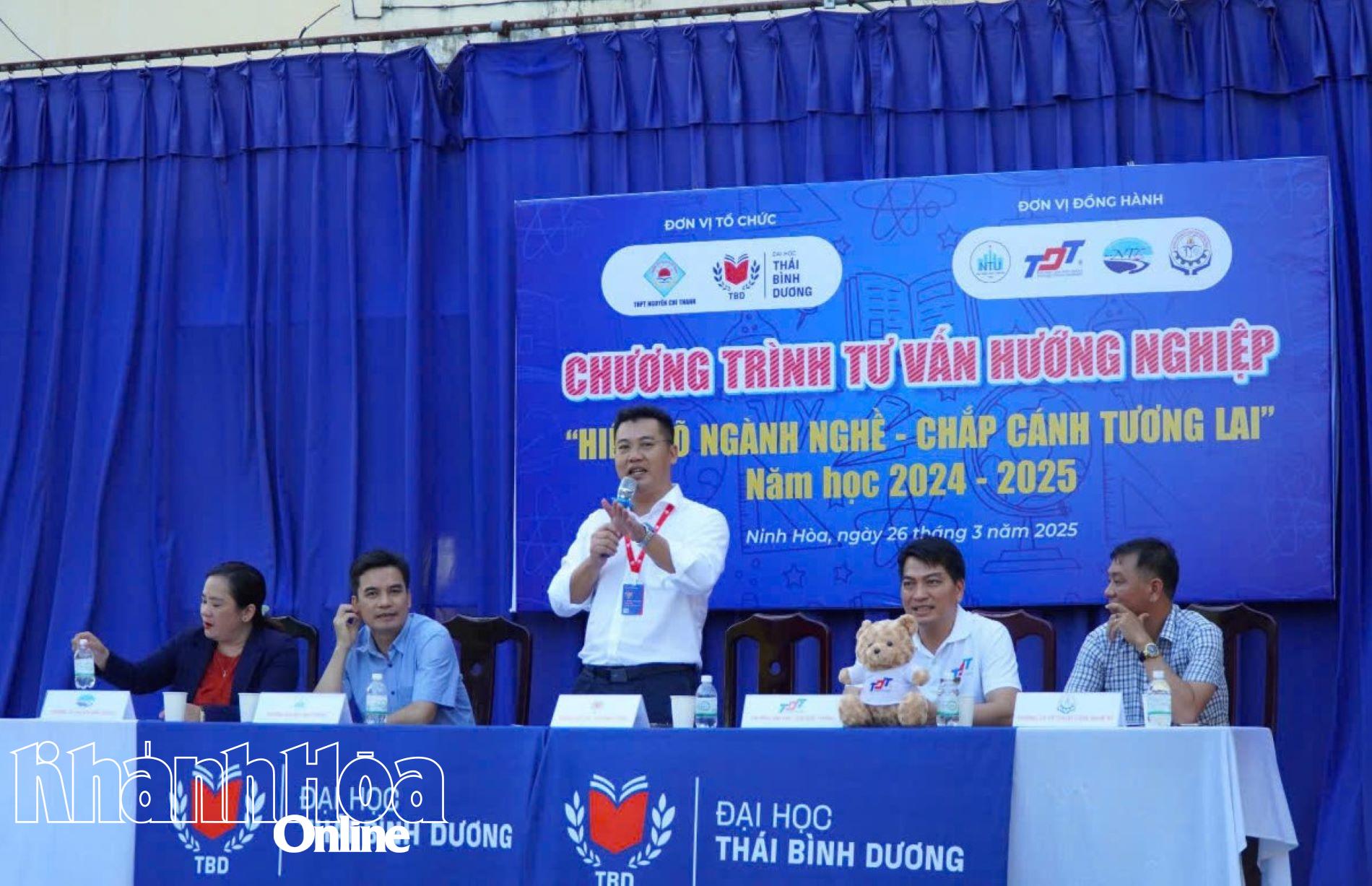 Trường Đại học Thái Bình Dương: Tư vấn, hướng nghiệp cho hơn 900 học sinh tại Ninh Hòa