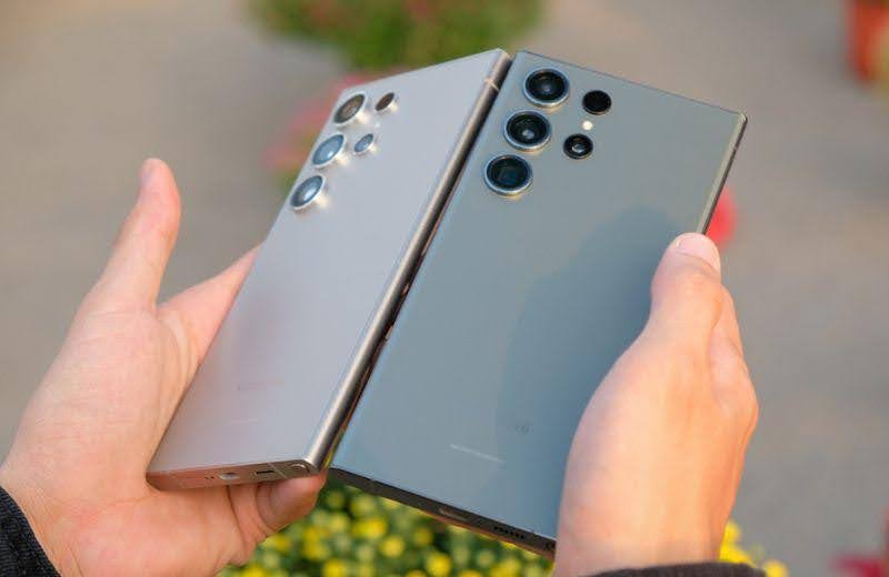 Samsung Galaxy S23 Ultra và S24 Ultra đang có giá siêu tốt đầu năm 2025