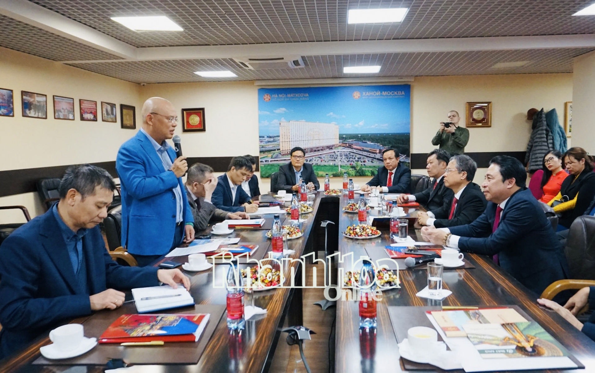 Đoàn công tác của tỉnh Khánh Hòa gặp gỡ đại diện Hiệp hội các nhà doanh nghiệp Việt Nam tại Liên bang Nga.