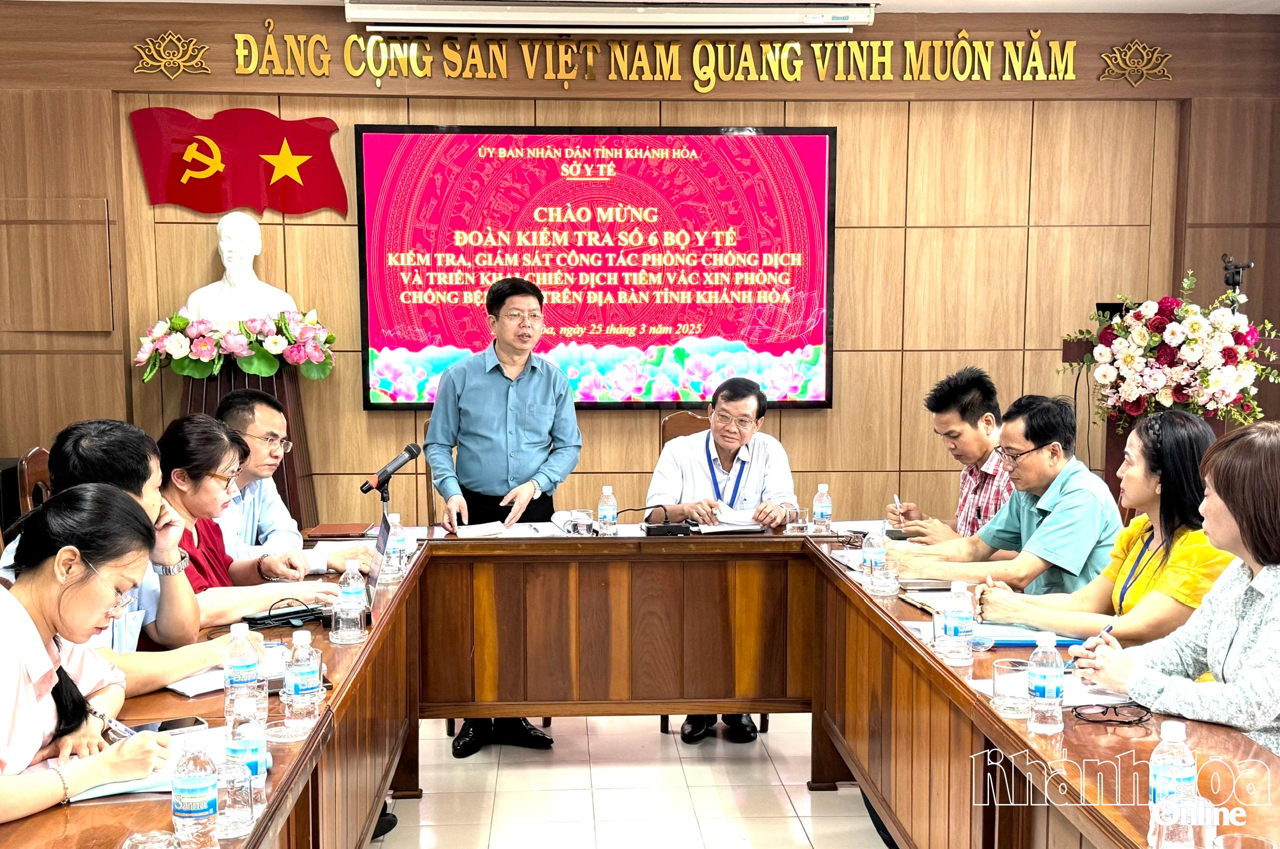 Đoàn công tác số 6 Bộ Y tế: Kiểm tra công tác phòng, chống dịch và chiến dịch tiêm vắc xin phòng bệnh sởi tại Khánh Hòa