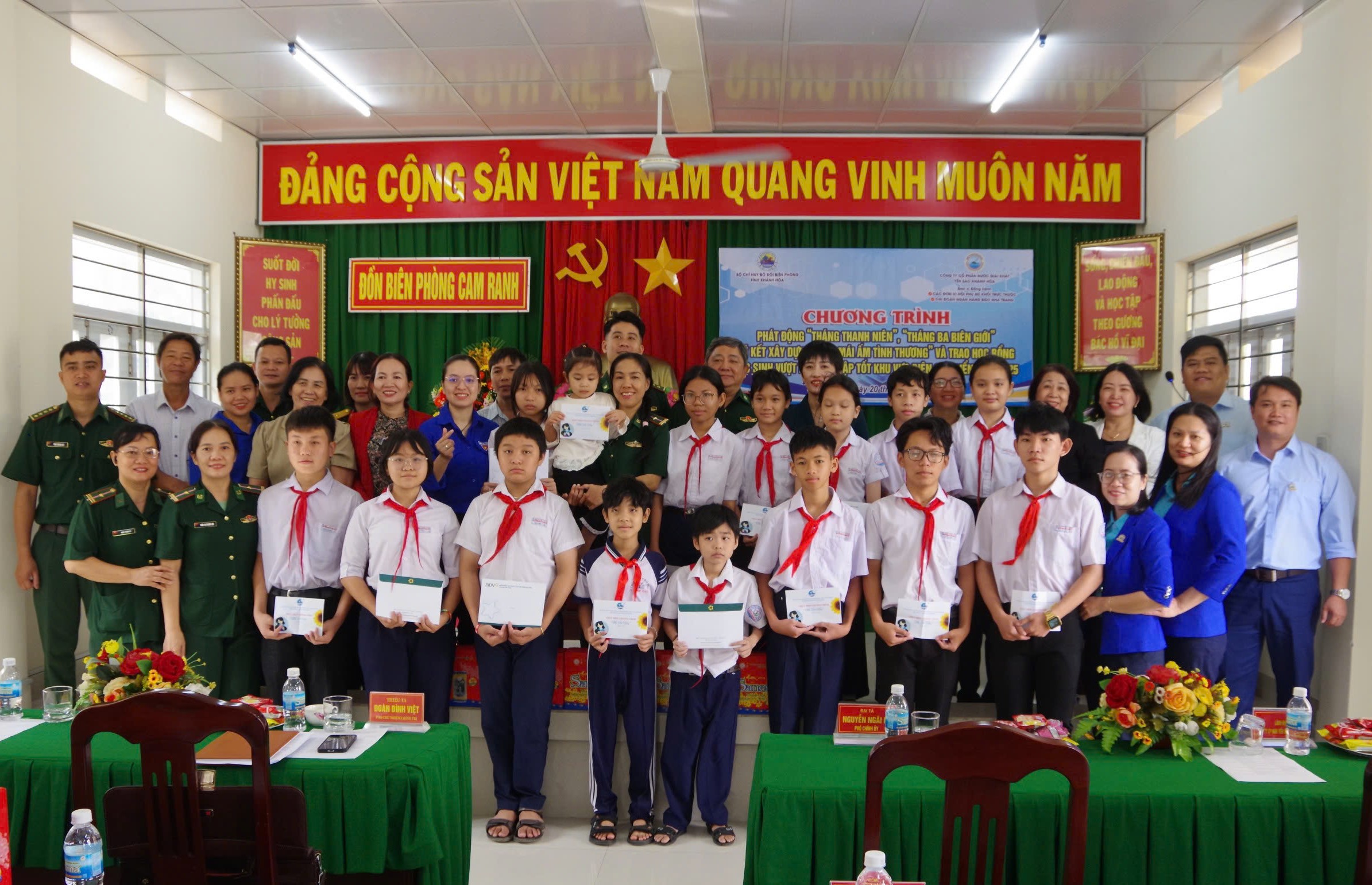 Nghĩa tình “Tháng Ba biên giới”