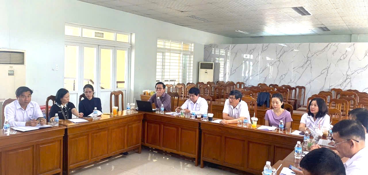 PC Khánh Hòa đẩy mạnh công tác kinh doanh và dịch vụ khách hàng