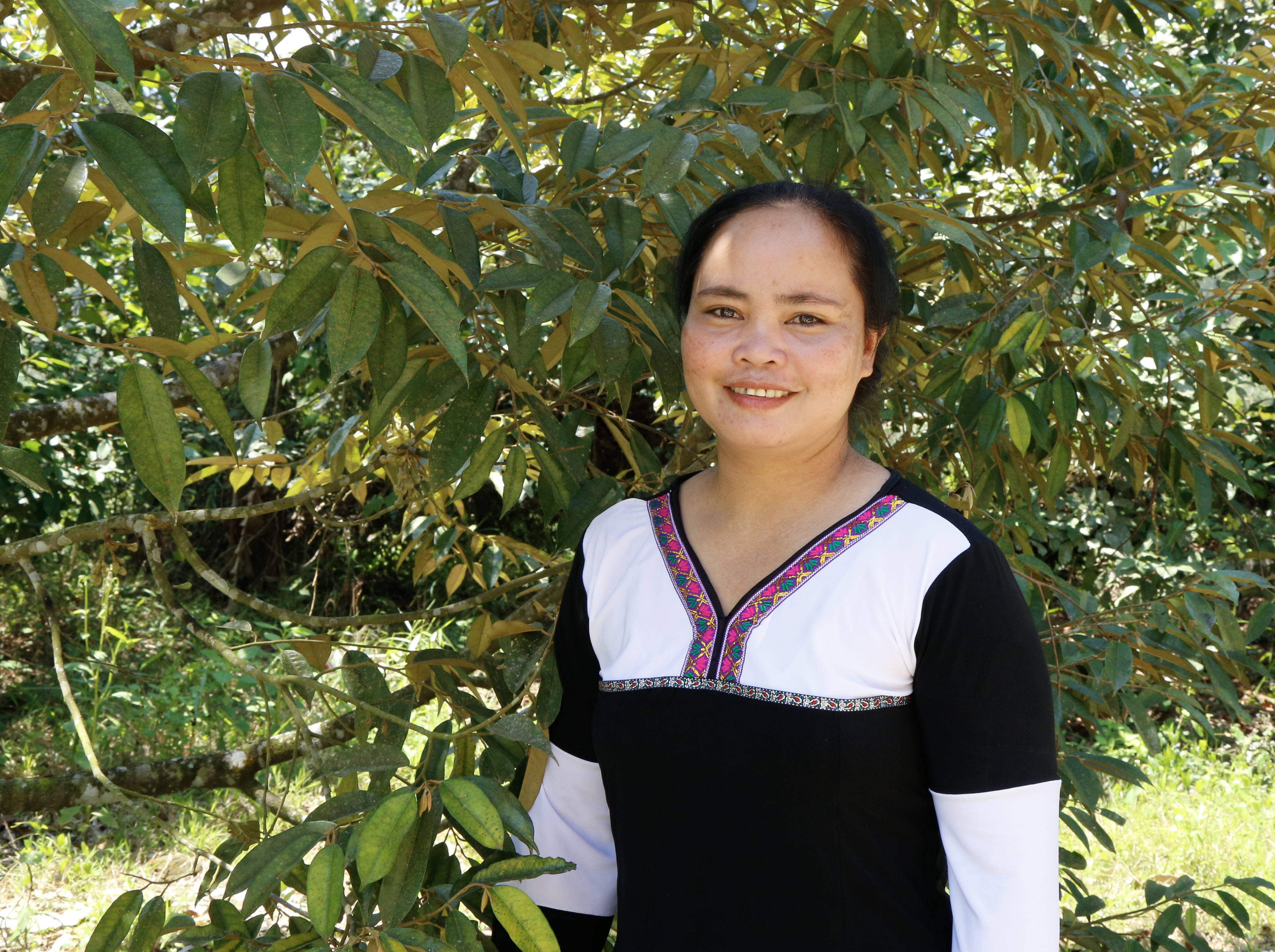 Bà Mấu Thị Bạch