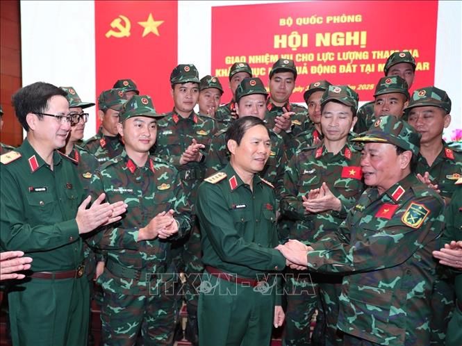 Lực lượng Quân đội Việt Nam tham gia cứu trợ tại Myanmar