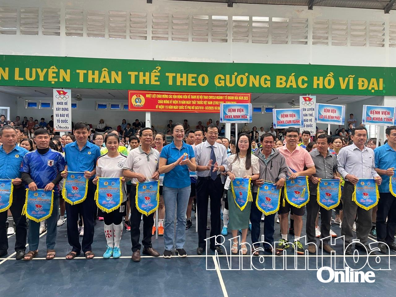 Hơn 500 vận động viên tham gia hội thao ngành Y tế