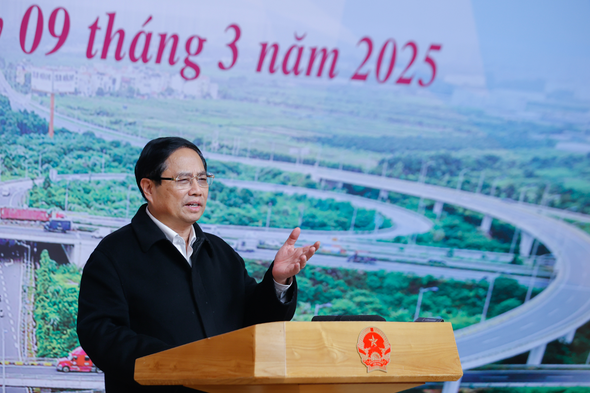 Nỗ lực hoàn thành 1.188km đường bộ cao tốc trong năm 2025