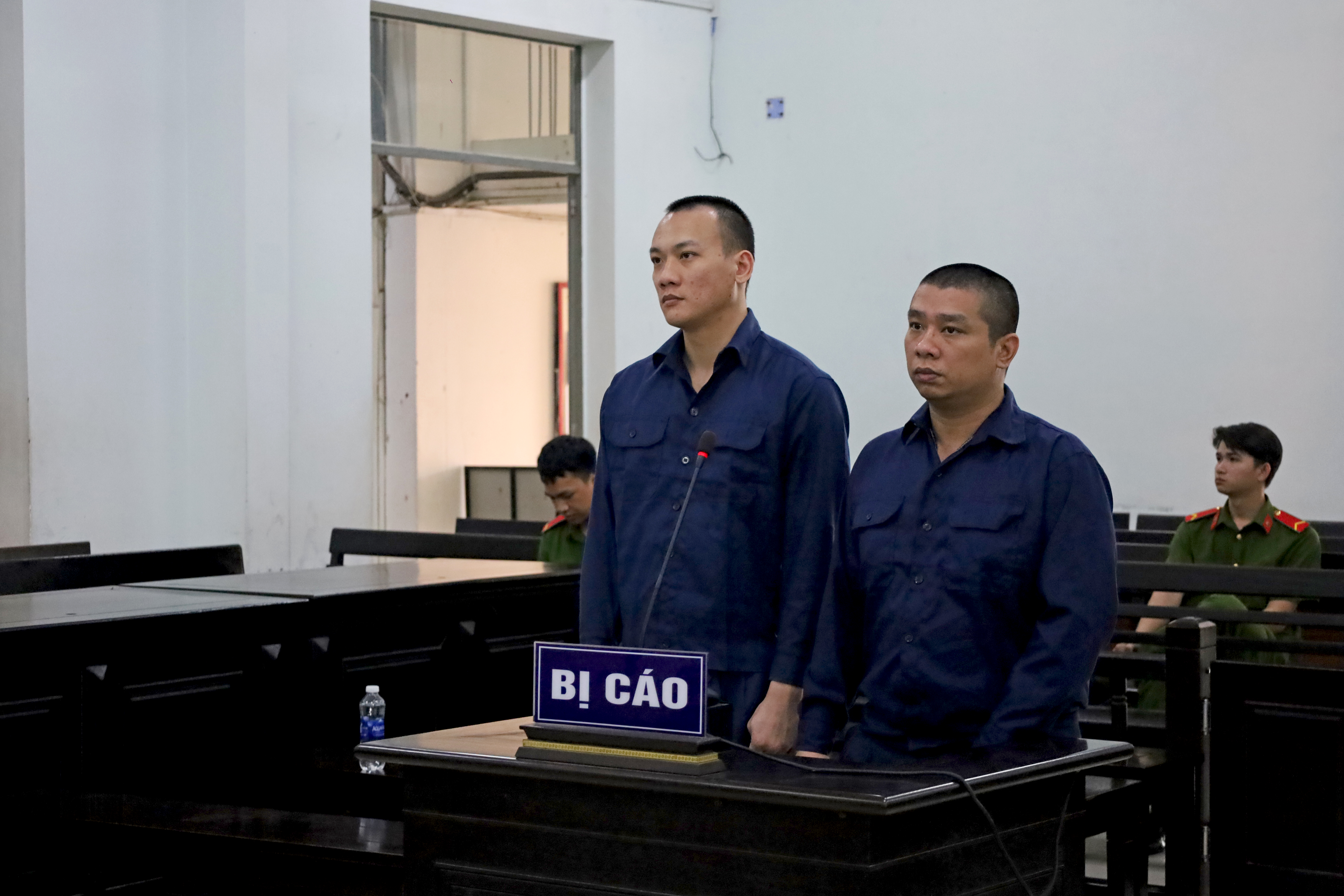 Vào tù vì buôn ma túy